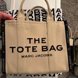 Marc Jacobs Jacquard Tote Bag - Medium